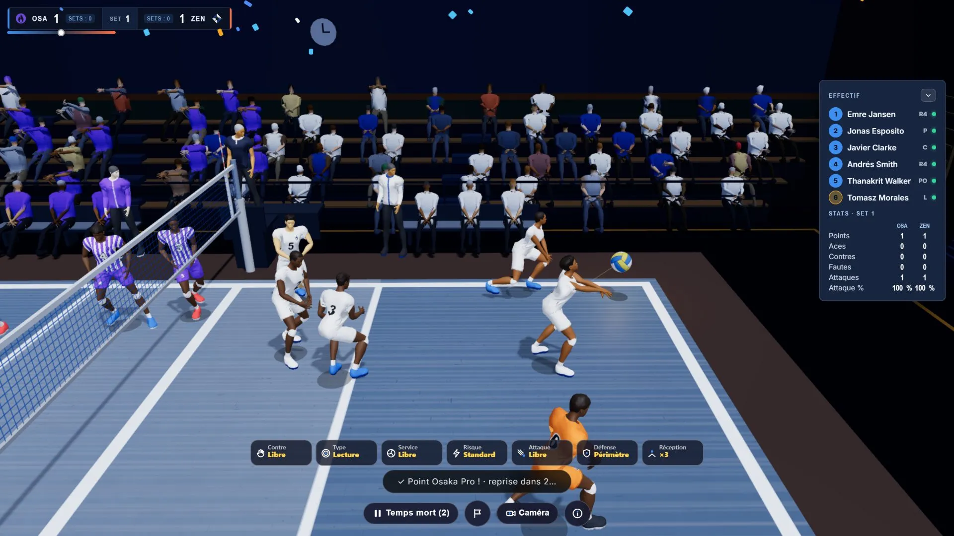 Attaque au filet pendant un match en salle